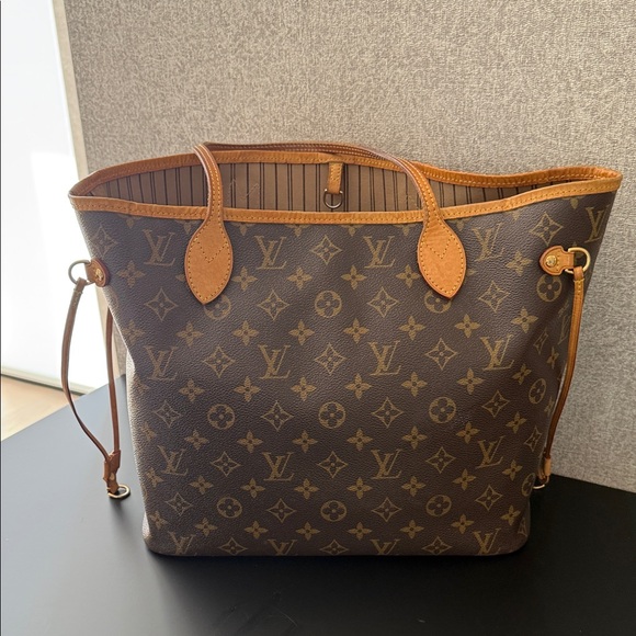 Louis Vuitton Neverfull MM monogram - Picture 8 of 10